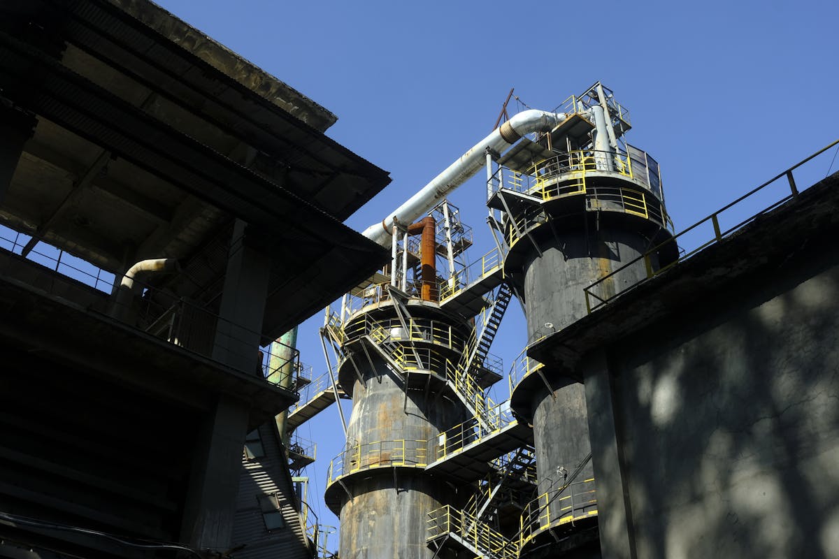 Industrial alloy manufacturing scene